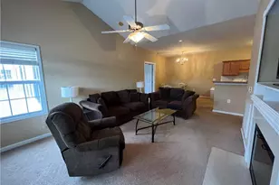 621 Marshtree Ln, Fayetteville, NC 28314 - Photo 3