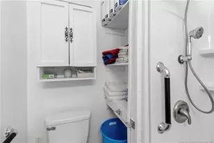 6086 Lexington Dr, Hope Mills, NC 28348 - Photo 19