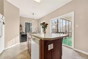 121 Prairie Ln, Lillington, NC 27546 - Photo 7