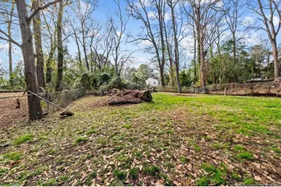 210 Brookwood Avenue, Fayetteville, NC 28301 - Photo 15