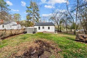 210 Brookwood Ave, Fayetteville, NC 28301 - Photo 17