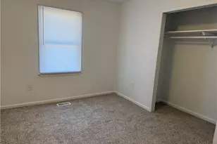 1047 Pleasant Hope Rd, Lumberton, NC 28358 - Photo 9