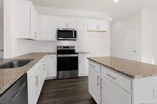 40 Charlies Bnd Wy, Spring Lake, NC 28390 - Photo 7