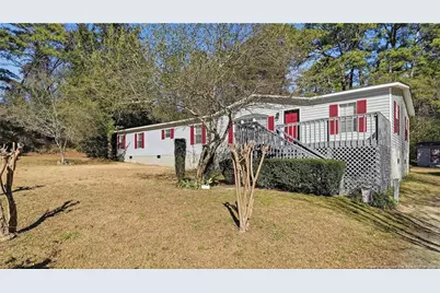 716 Pinecrest Street, Carthage, NC 28327 - Photo 1