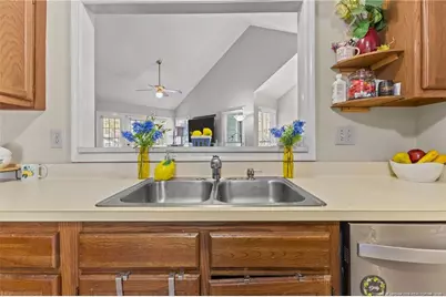 438 Georgetown Circle, Fayetteville, NC 28314 - Photo 9