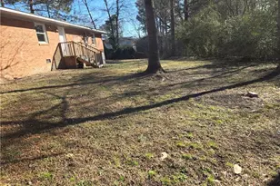 195 Gladiola Dr, Spring Lake, NC 28390 - Photo 3