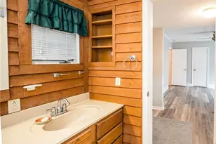 111 E McNeill Dr, Red Springs, NC 28377 - Photo 17