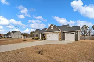 1605 Lizzie Lou Ct, Hope Mills, NC 28348 - Photo 45