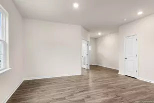 1025 Misty Creek Dr, Aberdeen, NC 28315 - Photo 5