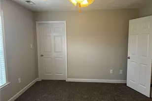 1811 Balmoral Dr, Fayetteville, NC 28304 - Photo 17