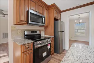 512 Canyon Ct, Fayetteville, NC 28303 - Photo 23