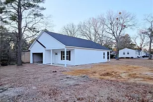 1619 Minurva Dr, Fayetteville, NC 28301 - Photo 3