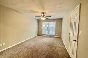 820 Anarine Rd, Fayetteville, NC 28303 - Photo 17