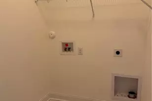 1735 Zion Dr, Fayetteville, NC 28301 - Photo 7