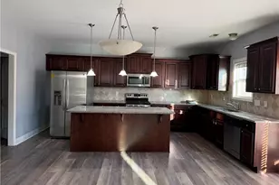 1735 Zion Dr, Fayetteville, NC 28301 - Photo 5