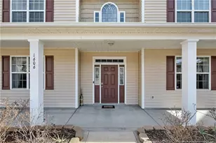 1606 Racehorse Ct, Parkton, NC 28371 - Photo 5