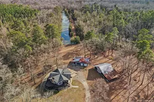 10765 Barker Ten Mile Rd, Saint Pauls, NC 28384 - Photo 3