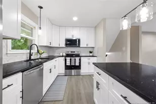 2031 Corrinna St, Fayetteville, NC 28301 - Photo 7