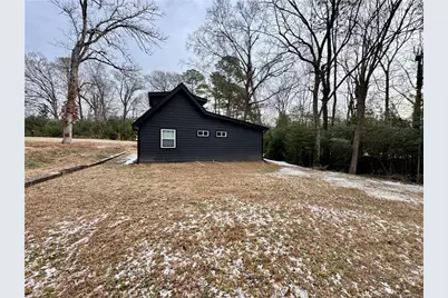 313 N Moore Street, Sanford, NC 27330 - Photo 23