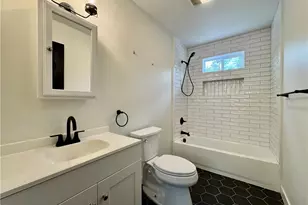 313 N Moore St, Sanford, NC 27330 - Photo 11