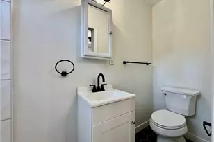 313 N Moore St, Sanford, NC 27330 - Photo 15