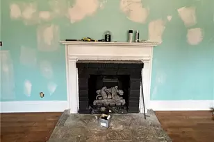 219 N Wright St, Raeford, NC 28376 - Photo 5