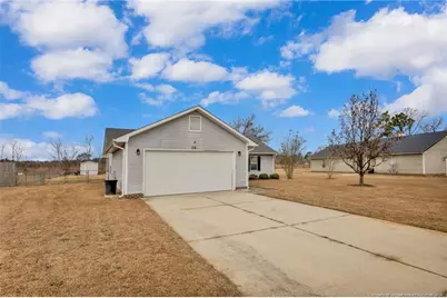 114 Davenport Drive, Raeford, NC 28376 - Photo 3