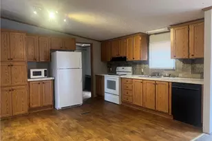 7353 April Dr, Fayetteville, NC 28314 - Photo 9