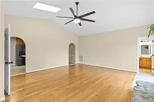 410 Lansdowne Rd, Fayetteville, NC 28314 - Photo 15