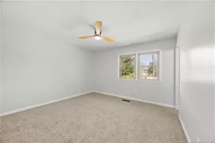 5629 Carson Dr, Fayetteville, NC 28303 - Photo 11