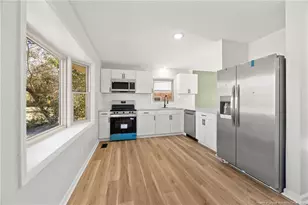 5629 Carson Dr, Fayetteville, NC 28303 - Photo 9