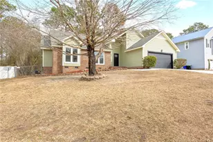 610 Duncan Rd, Spring Lake, NC 28390 - Photo 3