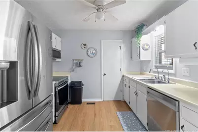 1236 Bromley Drive, Fayetteville, NC 28303 - Photo 15