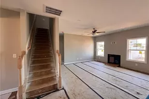 244 Rough Rdg Trl, Aberdeen, NC 28315 - Photo 7