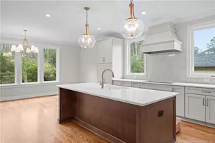 109 Rosemont Ln, Sanford, NC 27330 - Photo 9