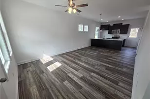 130 Jenkins St, Dunn, NC 28334 - Photo 3