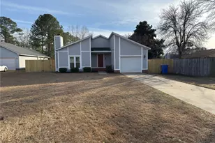 7313 Melissa Ct, Fayetteville, NC 28314 - Photo 1