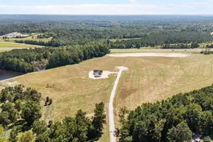 720 Peele Farm Ln, Cameron, NC 28326 - Photo 3