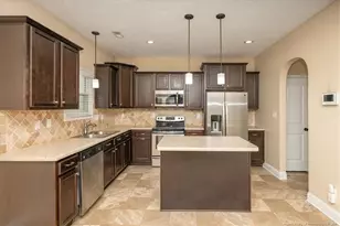 1218 Brickyard Dr, Fayetteville, NC 28306 - Photo 9