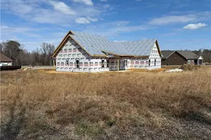 32 Creek Stone Ln, Autryville, NC 28318 - Photo 3