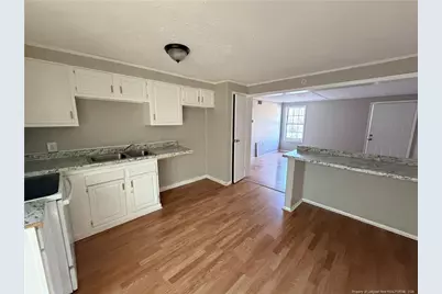 618 Dashland Drive, Fayetteville, NC 28303 - Photo 5