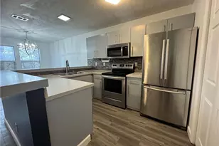 1014 Wood Creek Dr, Fayetteville, NC 28314 - Photo 3