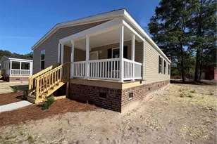 4052 Lodge Dr, Wade, NC 28395 - Photo 3
