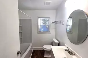 1008 Hope Mills Rd, Fayetteville, NC 28304 - Photo 7