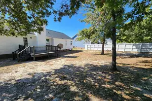 3550 Lubbock Dr, Hope Mills, NC 28348 - Photo 9