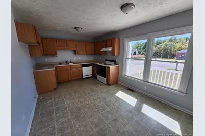 3550 Lubbock Drive, Hope Mills, NC 28348 - Photo 3