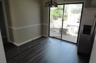 593 Countrytown Dr, Hope Mills, NC 28348 - Photo 5