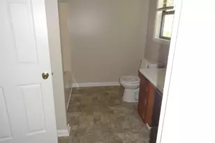 593 Countrytown Dr, Hope Mills, NC 28348 - Photo 11