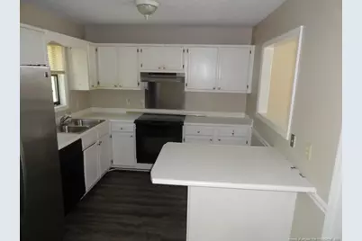 593 Countrytown Drive, Hope Mills, NC 28348 - Photo 3