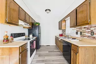 9380 Castle Falls Cir, Fayetteville, NC 28314 - Photo 9